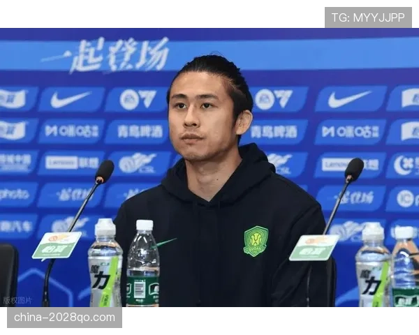 张玉宁家冰箱里塞满蛋白粉，邻居以为他开健身房